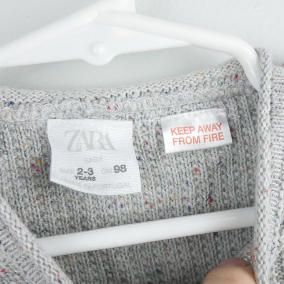 Zara Light Grey with Rainbow Knit Waffle Tee Button Up Baby Knit Top 2-3 Years - Picture 3 of 7